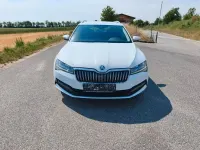 Gebraucht Skoda Superb 150 PS (110 kW) 2022 Weiß Limousine