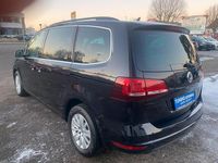 Gebraucht VW Sharan Comfortline 184 PS (135 kW) 2017 Schwarz Van / Kleinbus