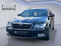 gebraucht Skoda Superb Combi Eleganc*KLIMA*NAV*STH*SHZ*MFL*80TKM