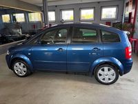 Usata Audi A2 75 CV (55 kW) 2004 Blu Utilitaria