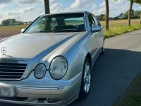 Gebraucht Mercedes E270 170 PS (125 kW) 2000 Silber Limousine
