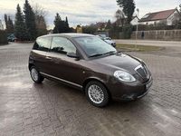 Gebraucht Lancia Ypsilon 77 PS (56 kW) 2009 Braun Kleinwagen