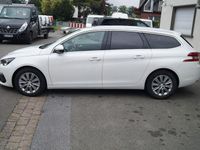 Gebraucht Peugeot 308 SW 131 PS (96 kW) 2021 Weiß Limousine
