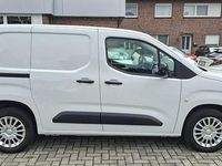 Gebraucht Toyota Proace City City 102 PS (75 kW) 2024 Ice white Van / Kleinbus