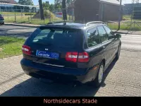 Gebraucht Volvo V40 Standard 122 PS (89 kW) 2004 Schwarz Kombi