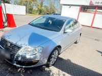 Usata VW Passat 116 CV (85 kW) 2005 Grigio Berlina