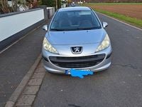 Gebraucht Peugeot 207 Urban Move 73 PS (53 kW) 2007 Silber Limousine