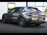 Gebraucht Porsche Cayenne 340 PS (250 kW) 2022 Grau SUV