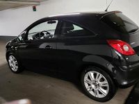 Gebraucht Opel Corsa 87 PS (63 kW) 2011 Schwarz Kleinwagen