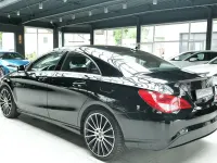 Gebraucht Mercedes CLA220 184 PS (135 kW) 2019 Schwarz Coupé