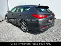 Gebraucht Kia Optima 141 PS (103 kW) 2017 Gelb Kombi
