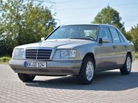 Gebraucht Mercedes E280 192 PS (141 kW) 1994 Beige Limousine