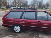 Second-hand VW Passat 75 CP (55 kW) 1987 Roșu Break