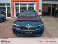 Gebraucht BMW 530 M Sport 245 PS (180 kW) 2024 Phytonicblau Kombi