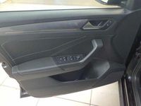 Gebraucht VW T-Roc Style 110 PS (80 kW) 2023 Deep black perleffekt SUV