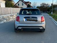 Gebraucht Mini Cooper 136 PS (100 kW) 2021 Grau Kleinwagen