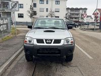 Gebraucht Nissan Navara 133 PS (97 kW) 2005 Silber Abholung