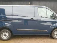 Gebraucht Ford Transit Custom 105 PS (77 kW) 2018 Blau Van / Kleinbus