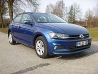 Gebraucht VW Polo Comfortline 95 PS (69 kW) 2018 Blau Kleinwagen