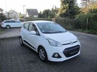 Gebraucht Hyundai i10 YES! 87 PS (63 kW) 2016 Weiß Kleinwagen