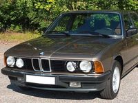 Gebraucht BMW 735 218 PS (160 kW) 1983 Beige Limousine