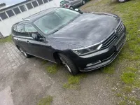Usata VW Passat Highline 150 CV (110 kW) 2018 Grigio Station wagon