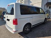 Gebraucht VW Multivan 204 PS (150 kW) 2015 Weiß Van / Kleinbus