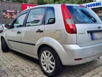 Gebraucht Ford Fiesta 80 PS (58 kW) 2004 Grau Kleinwagen