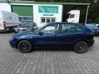 Gebraucht Seat Leon Stella 101 PS (74 kW) 2000 Blau Limousine