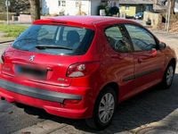 Gebraucht Peugeot 206+ 68 PS (50 kW) 2010 Kleinwagen