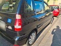 Gebraucht Hyundai Matrix 105 PS (77 kW) 2009 Schwarz Van / Kleinbus