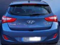 Usado Hyundai i30 110 CV (80 kW) 2015 Azul Berlina