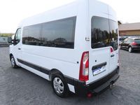 Second-hand Renault Master 145 CP (106 kW) 2022 Alb Monovolum