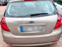 Używany Kia Ceed 125 KM (91 kW) 2010 Brązowy Hatchback