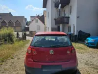 Gebraucht VW Golf V 75 PS (55 kW) 2004 Rot Kleinwagen