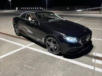Gebraucht Mercedes E220 194 PS (142 kW) 2018 Schwarz Cabrio