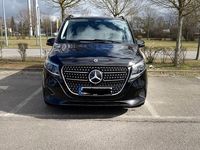 Gebraucht Mercedes V300 Avantgarde 237 PS (174 kW) 2024 Schwarz Van / Kleinbus