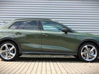 Gebraucht Audi A3 S-Line 150 PS (110 kW) 2024 Distriktgr�n metallic Kombi