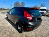 Gebraucht Ford Fiesta 97 PS (71 kW) 2012 Schwarz Kleinwagen