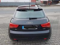 Używany Audi A1 Ambition 86 KM (63 kW) 2011 Czarny Hatchback
