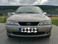 Gebraucht Opel Vectra Edition 101 PS (74 kW) 1999 Grau Limousine