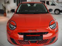 Neu Fiat 600 136 PS (100 kW) 2025 Orange SUV