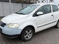 Gebraucht VW Fox 54 PS (39 kW) 2007 Weiß Kleinwagen