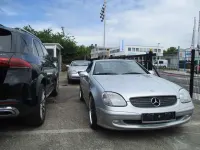 Gebraucht Mercedes SLK230 193 PS (141 kW) 2000 Silber Cabrio