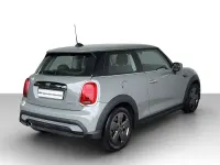 Gebraucht Mini Cooper 136 PS (100 kW) 2022 Moonwalk grey metallic Kleinwagen