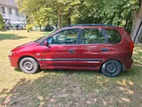Gebraucht Mitsubishi Space Star 98 PS (72 kW) 2003 Rot Van / Kleinbus