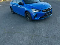 Używany Opel Corsa-e 100 kW (136 KM) 2021 Niebieski Hatchback