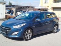 Gebraucht Hyundai i30 110 PS (80 kW) 2017 Blau Kombi