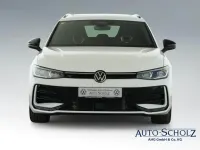 Gebraucht VW Passat R-line 193 PS (141 kW) 2025 Weiß Kombi