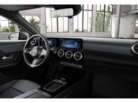 Gebraucht Mercedes A200 Advanced Plus 163 PS (119 kW) 2026 Andere / manufaktur magno lack manufaktur Limousine